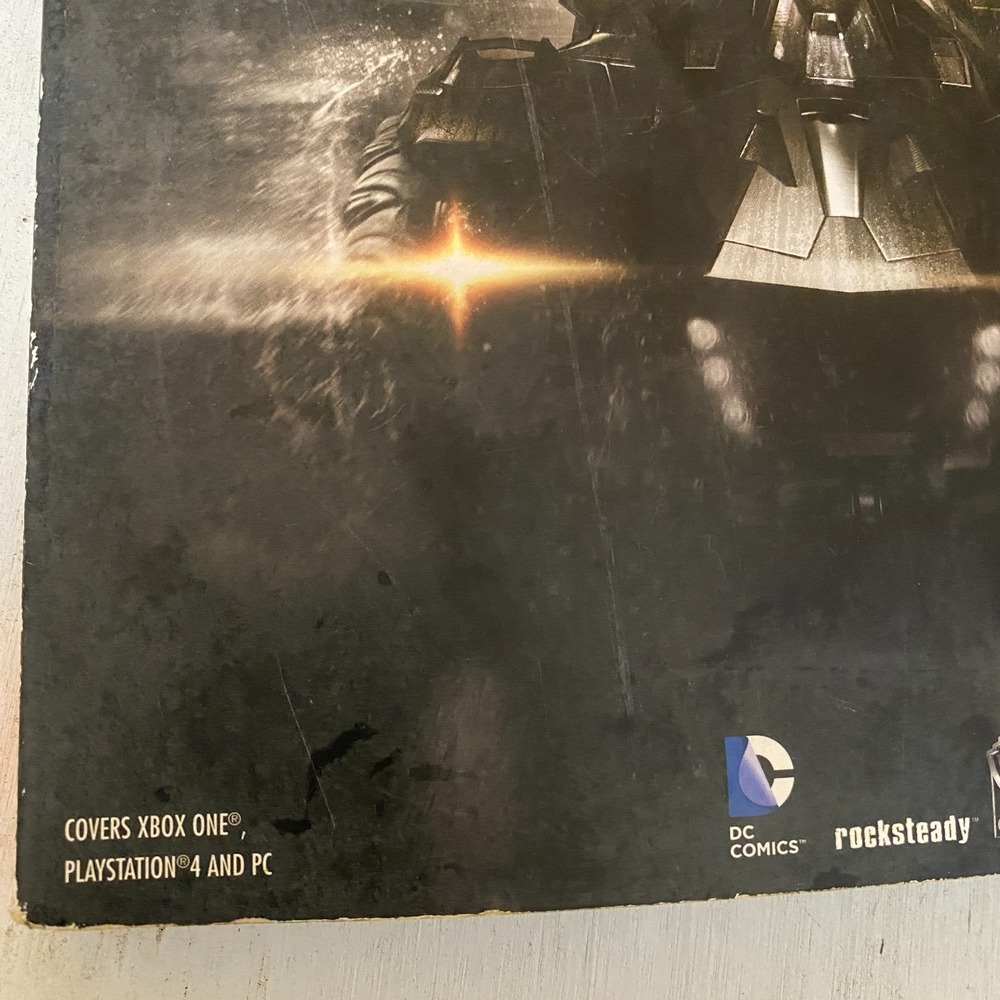 Batman: Arkham Knight Official Strategy‎ Guide by Brady Games - Picture 3 of 15